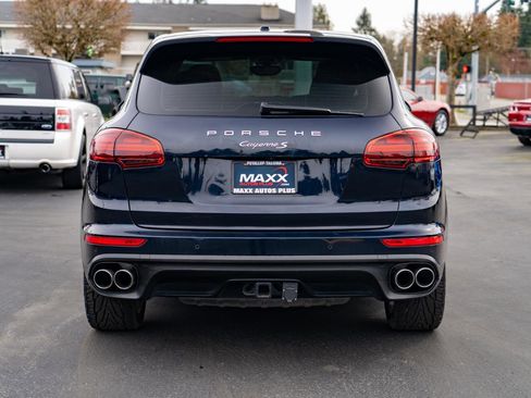 Used 2015 Porsche Cayenne S w/ Premium Plus Package AWD/4WD image 12