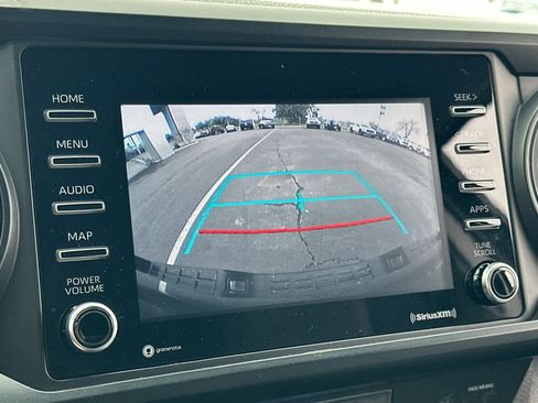 Used 2022 Toyota Tacoma SR image 18