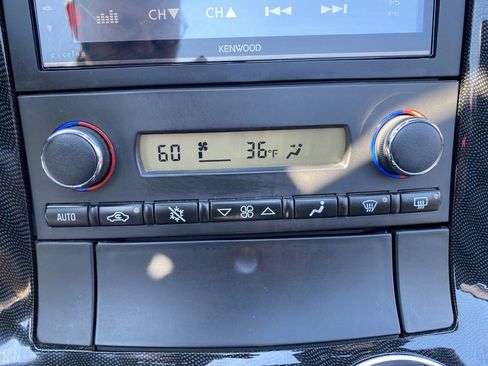 Used 2012 Chevrolet Corvette Grand Sport w/ 2LT Preferred Equipment Group image 32