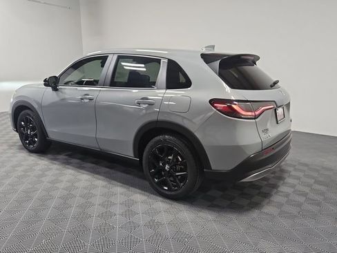 Certified 2025 Honda HR-V Sport image 4