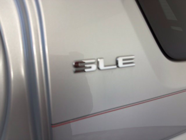 Used 2017 GMC Terrain SLE FWD image 30
