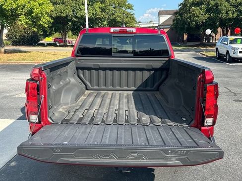 Used 2025 Chevrolet Colorado W/T w/ WT Custom Package RWD image 5
