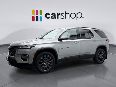 Used 2023 Chevrolet Traverse RS image 1