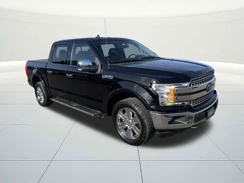 Used 2019 Ford F150 Lariat image 7
