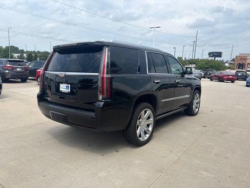 Used 2015 Cadillac Escalade Premium AWD/4WD image 5