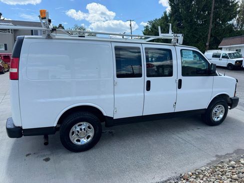 Used 2012 Chevrolet Express 2500 RWD image 6