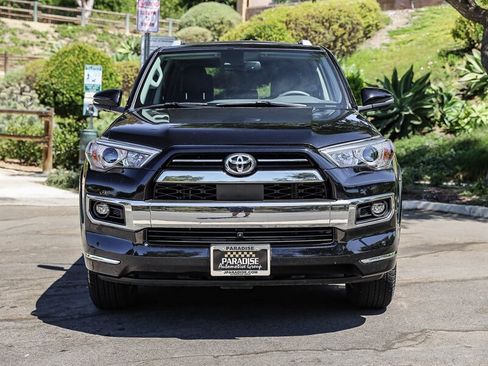 Used 2022 Toyota 4Runner Limited AWD/4WD image 8