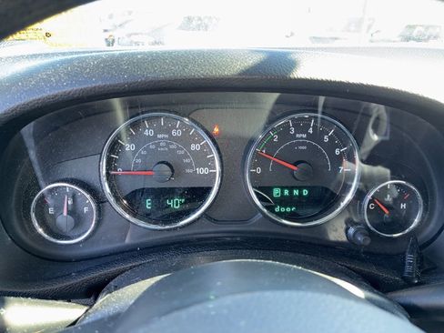 Used 2016 Jeep Wrangler Unlimited Sport w/ Max Tow Package image 15