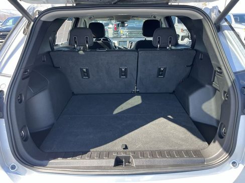 Used 2018 Chevrolet Equinox LT image 24