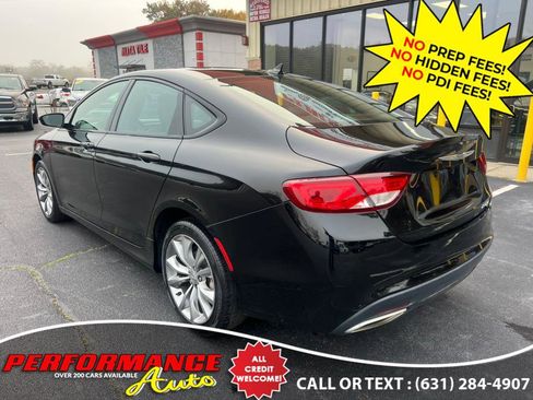 Used 2016 Chrysler 200 S w/ Navigation & Sound Group I image 5