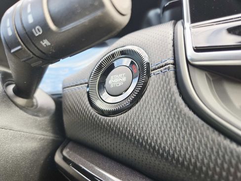 New 2026 Jeep Compass Latitude AWD/4WD image 24