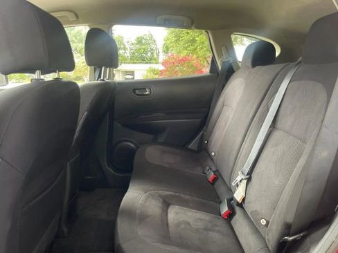 Used 2012 Nissan Rogue S w/ Special Edition Pkg image 8