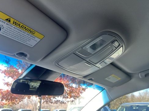 Used 2020 Hyundai Tucson SE image 21