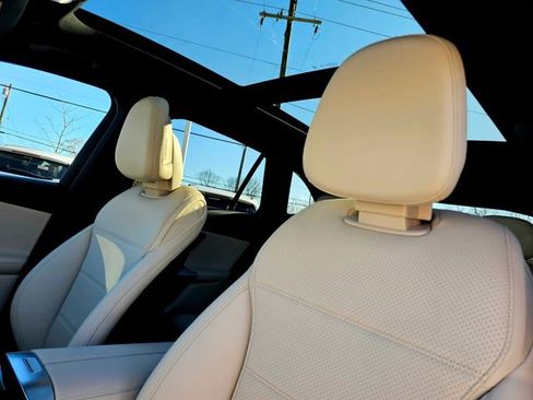 New 2026 Mercedes-Benz GLC 300 4MATIC image 19