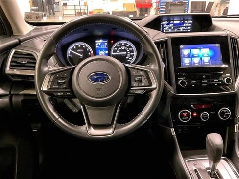 Used 2023 Subaru Forester Premium image 5