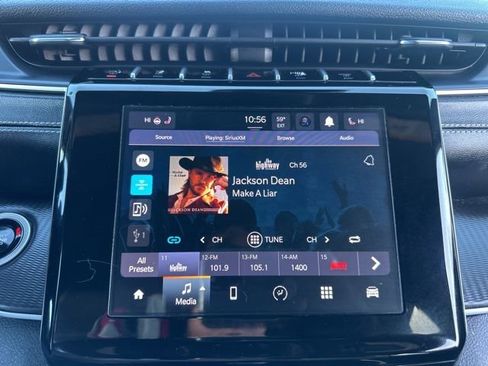 Used 2024 Jeep Grand Cherokee L Laredo image 35