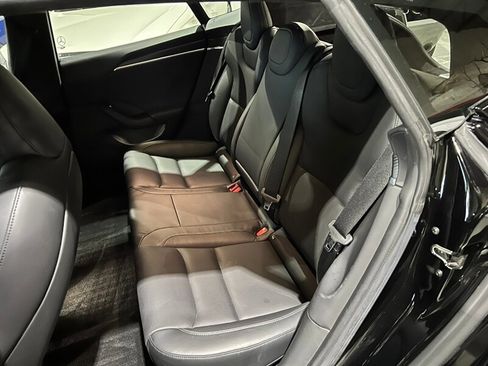 Used 2021 Tesla Model S Plaid image 16