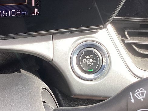 Used 2024 Chevrolet Trax LT image 35