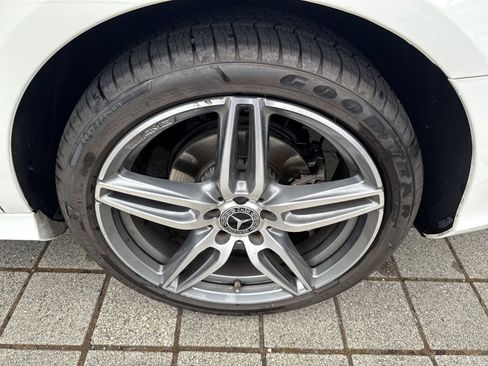 Certified 2020 Mercedes-Benz E 350 4MATIC Sedan image 10