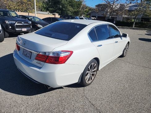 Used 2013 Honda Accord Touring image 5