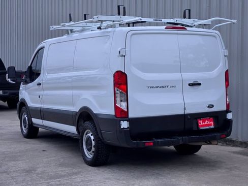 Used 2023 Ford Transit 250 Low Roof RWD image 10