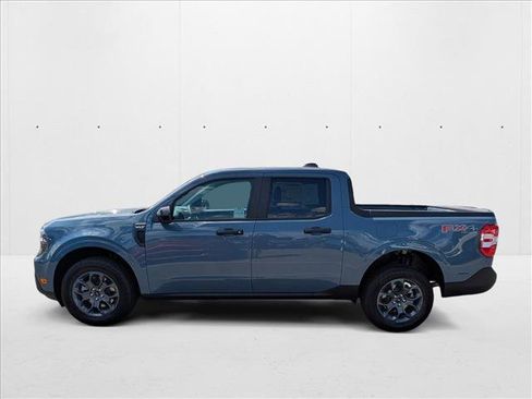 New 2025 Ford Maverick XLT w/ XLT Luxury Package image 5