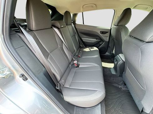New 2026 Subaru Crosstrek 2.0i Premium image 32