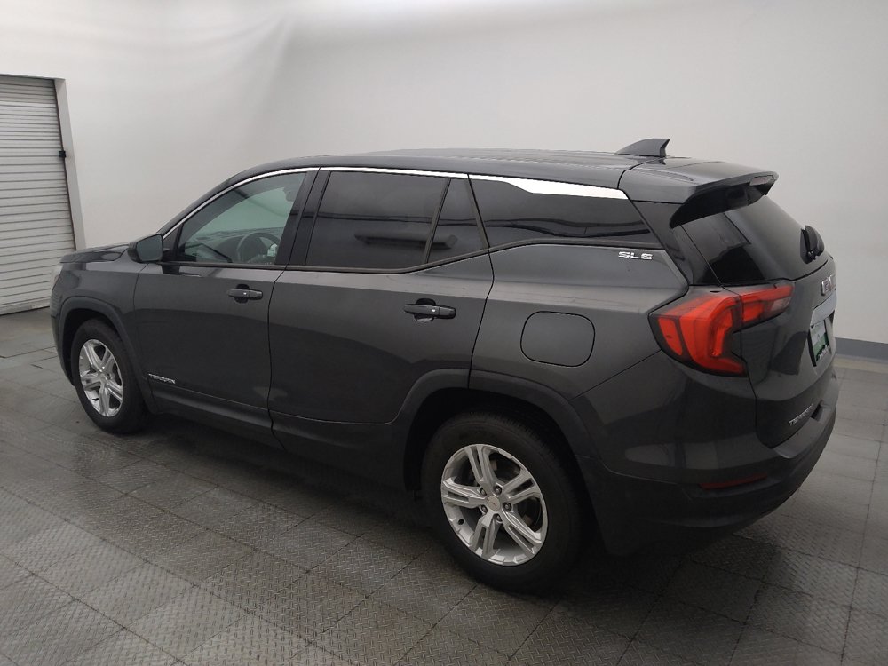 Used 2020 GMC Terrain SLE FWD image 3
