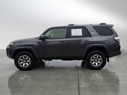 Certified 2018 Toyota 4Runner TRD Off-Road Premium image 6