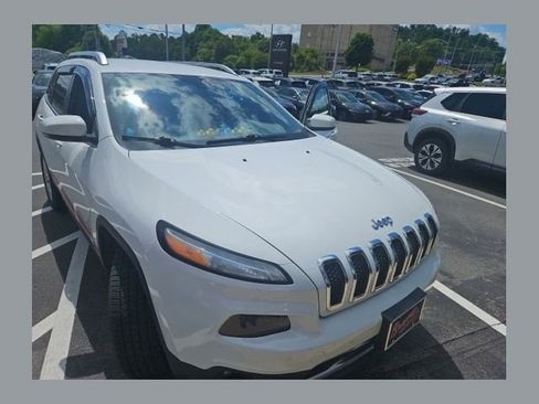 Used 2014 Jeep Cherokee Limited w/ Trailer Tow Group AWD/4WD image 1