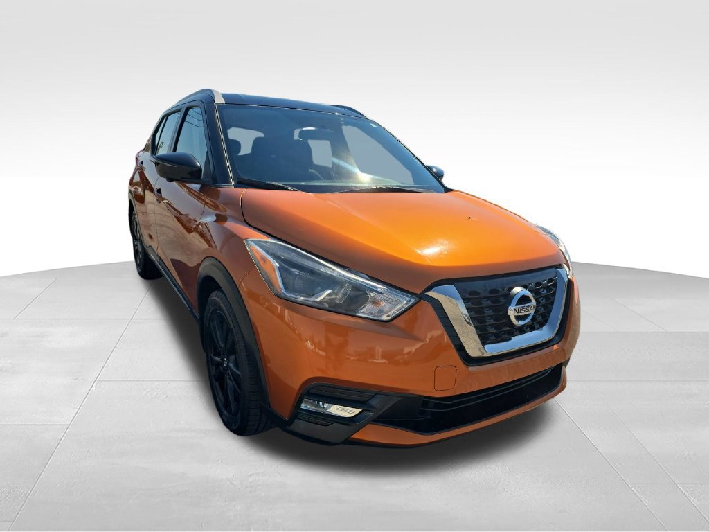Used 2018 Nissan Kicks SR FWD image 7