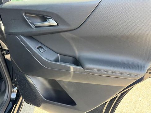 New 2025 Chevrolet Equinox LT w/ Safety and Technology Package image 7