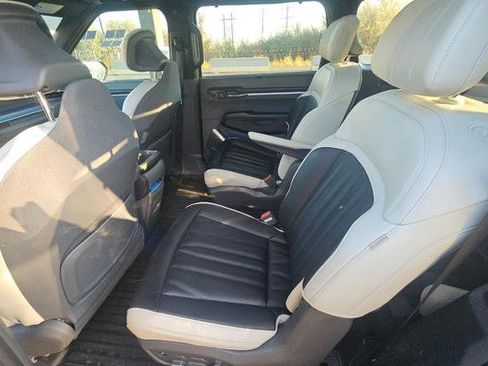 Used 2024 Kia EV9 GT-Line image 9