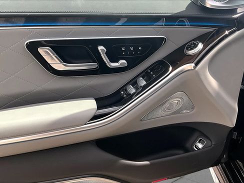 New 2026 Mercedes-Benz S 580e 4MATIC Sedan image 15