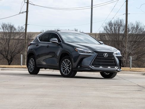 Used 2024 Lexus NX 350h AWD w/ Premium Package image 2