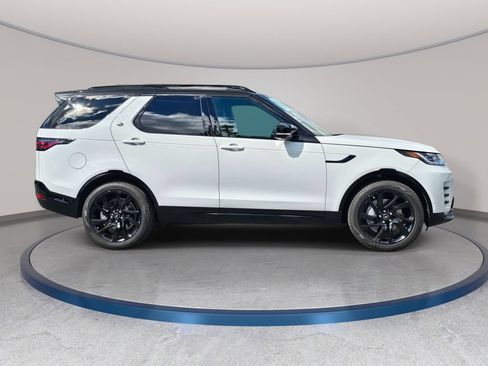 Used 2023 Land Rover Discovery S R-Dynamic AWD/4WD image 5