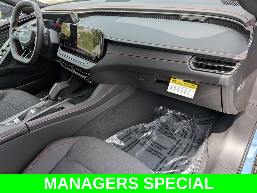 New 2026 Dodge Charger R/T w/ Blacktop Package AWD/4WD image 31