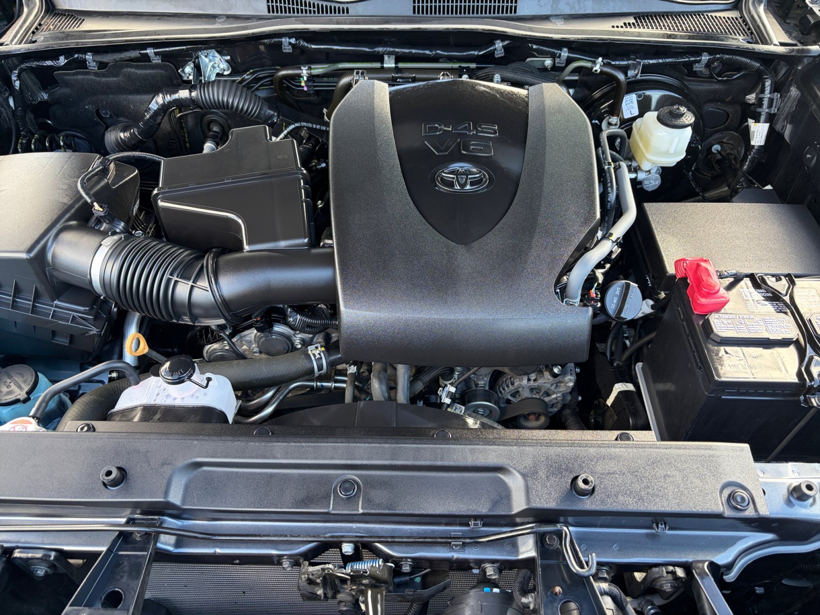 Certified 2021 Toyota Tacoma SR AWD/4WD image 30