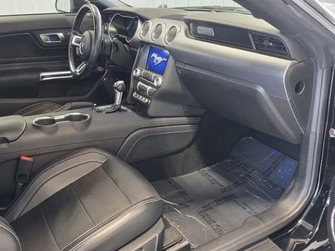 Used 2019 Ford Mustang GT Premium w/ Equipment Group 401A image 11