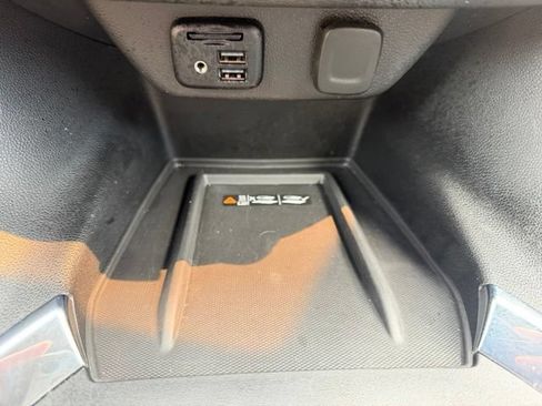 Used 2023 Chevrolet Traverse RS w/ LPO, Floor Liner Package AWD/4WD image 29