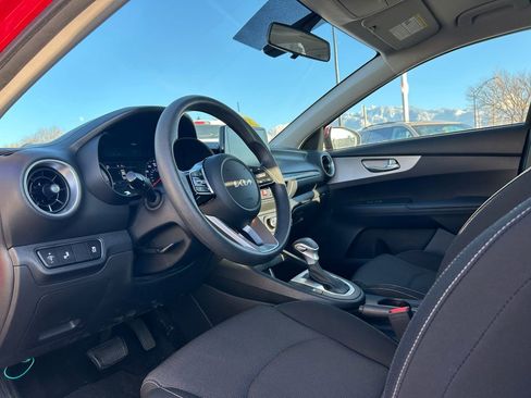 Used 2024 Kia Forte LXS w/ LXS Technology Package image 23