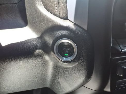 Used 2019 GMC Sierra 1500 Elevation w/ Elevation Value Package AWD/4WD image 21