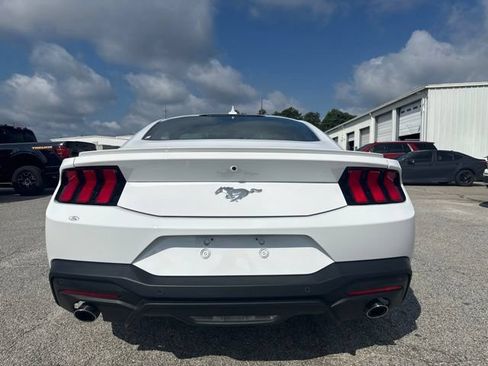 Used 2024 Ford Mustang Premium RWD image 4