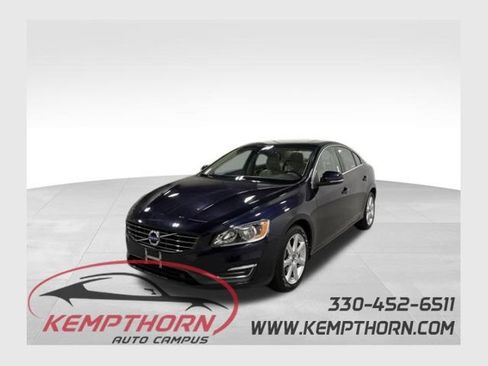 Used 2016 Volvo S60 T5 Premier w/ Convenience Package FWD image 1