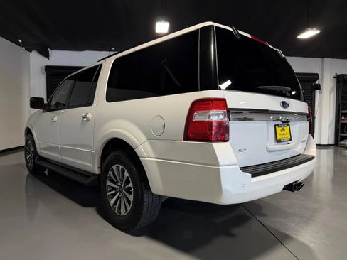 Used 2016 Ford Expedition EL XLT w/ Equipment Group 202A AWD/4WD image 6