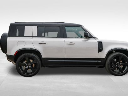 New 2026 Land Rover Defender 110 X-Dynamic SE