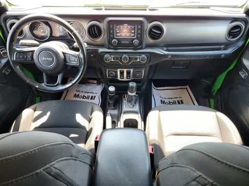Used 2020 Jeep Wrangler Sport AWD/4WD image 15