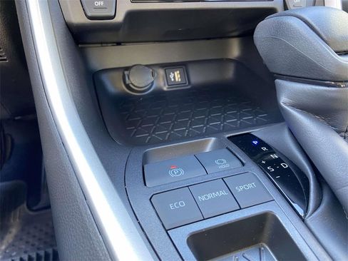 Used 2025 Toyota RAV4 LE image 24