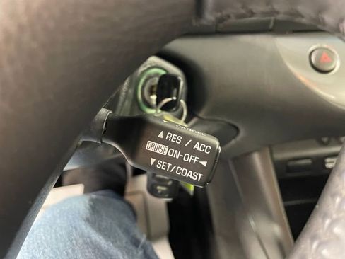 Used 2002 Toyota Camry LE image 10