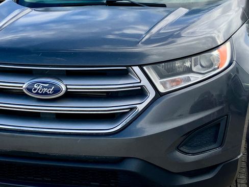 Used 2015 Ford Edge SE image 12